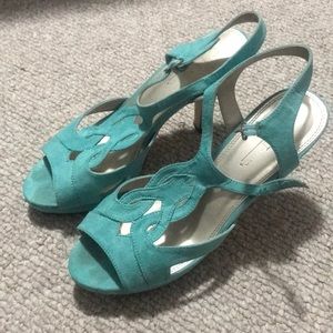 Teal Heels